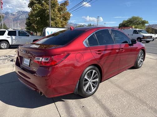 2017 Subaru Legacy Limited