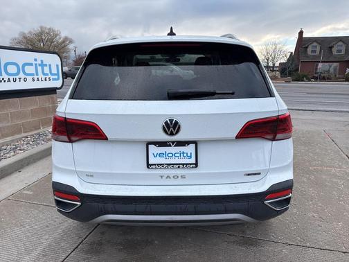 2024 Volkswagen Taos 1.5T SE