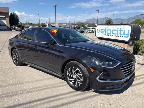 2023 Hyundai SONATA Hybrid Base