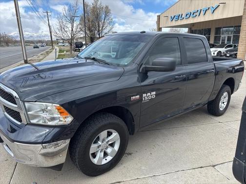 2019 RAM 1500 SLT