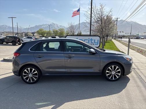 2018 Hyundai Elantra GT Base