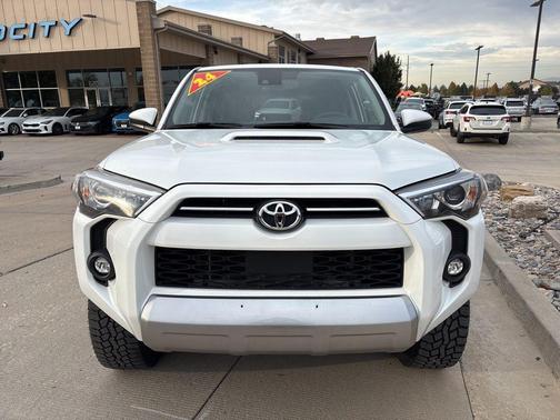 2024 Toyota 4Runner TRD Off Road