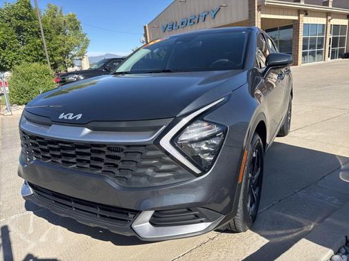 Gravity Gray 2023 Kia Sportage Hybrid LX