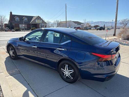 2020 Nissan Altima S FWD
