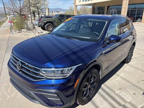 2024 Volkswagen Tiguan 2.0T SE 4MOTION
