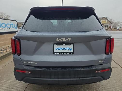 2023 Kia Sorento LX