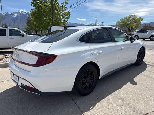 Hyper White 2021 Hyundai SONATA Blue