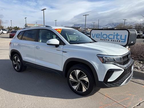 2024 Volkswagen Taos 1.5T SE