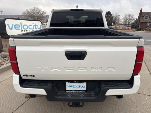 2024 Toyota Tacoma TRD Off-Road