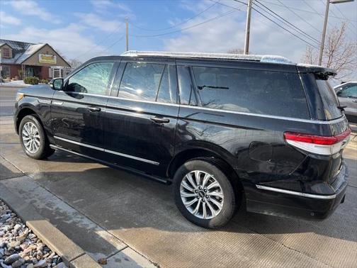 2022 Lincoln Navigator Standard L