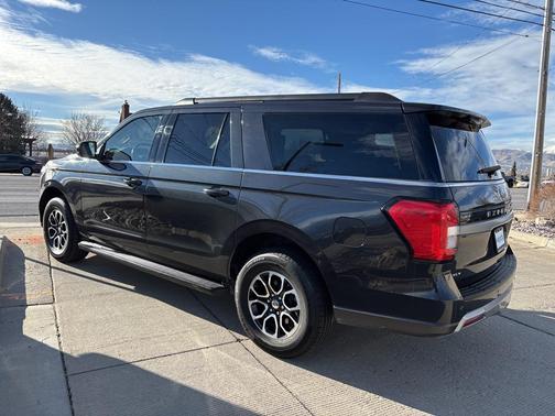 2024 Ford Expedition Max XLT