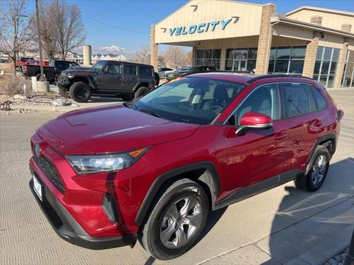 2022 Toyota RAV4 Hybrid LE