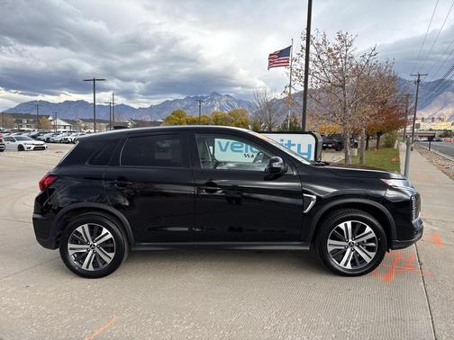 2024 Mitsubishi Outlander Sport 2.0 ES