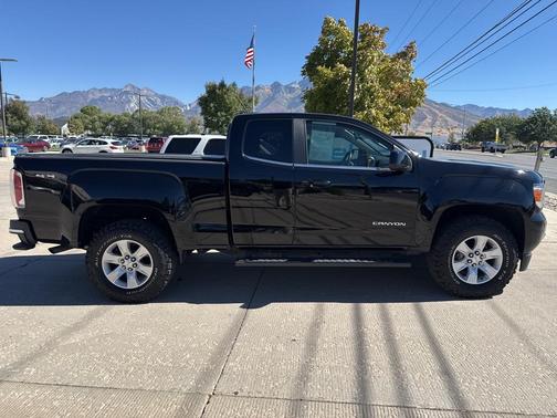 2018 GMC Canyon SLE
