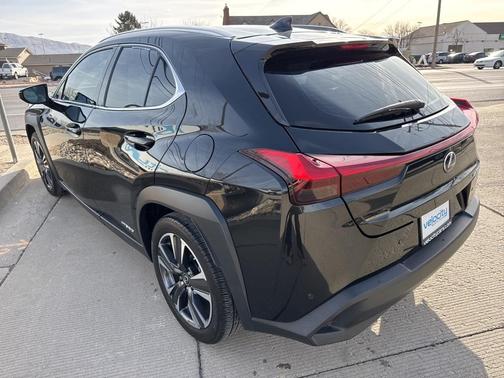 2021 Lexus UX 250h Base