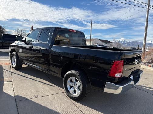 2024 RAM 1500 Classic SLT