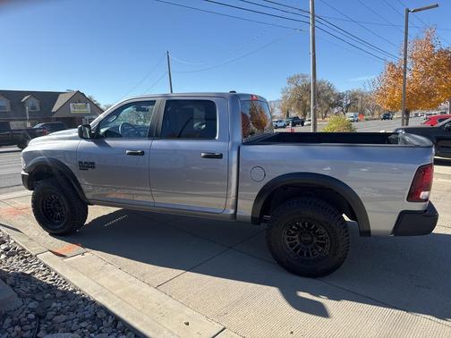 2024 RAM 1500 Classic Warlock Crew Cab 4x4 5'7' Box