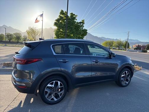 2020 Kia Sportage EX