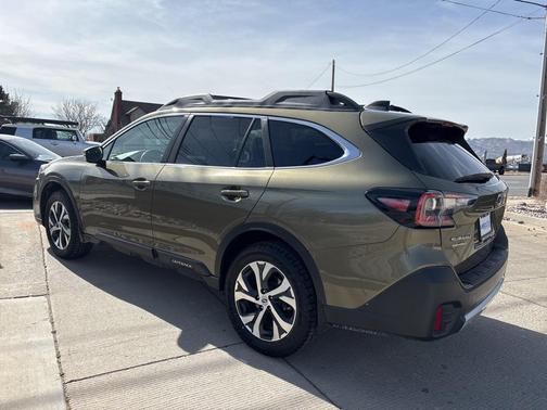 2021 Subaru Outback Limited XT