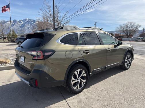 2021 Subaru Outback Limited XT