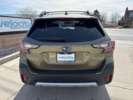 2021 Subaru Outback Limited XT