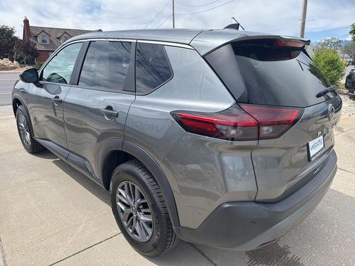 Gun Metallic 2023 Nissan Rogue S