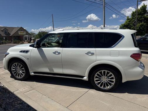 Majestic White 2016 INFINITI QX80 Base