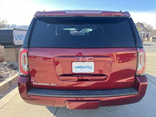 2017 GMC Yukon XL SLT