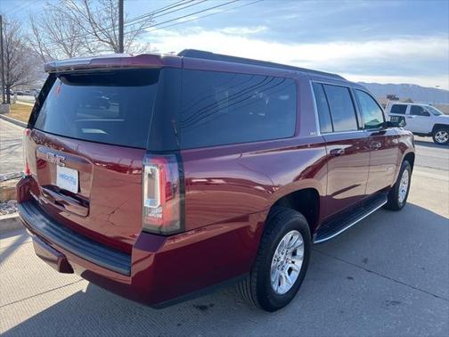 2017 GMC Yukon XL SLT