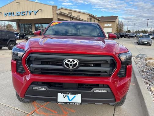 2025 Toyota Tacoma SR5