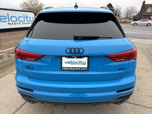 2020 Audi Q3 45 S line Prestige
