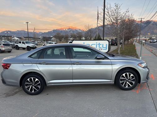 2024 Volkswagen Jetta 1.5T S