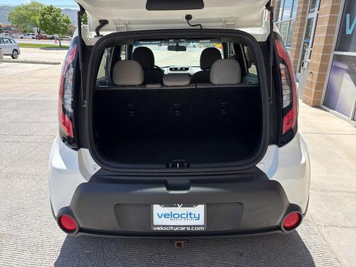 Clear White 2015 Kia Soul Base