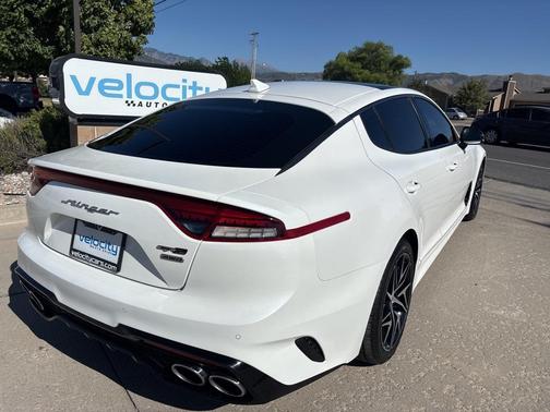 2022 Kia Stinger GT-Line