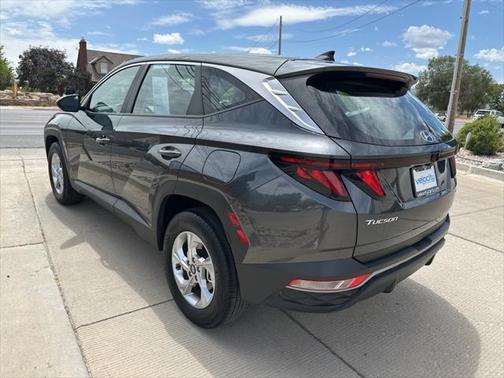 2024 Hyundai TUCSON SE