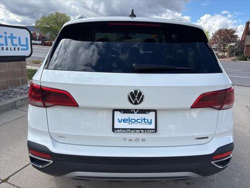 2024 Volkswagen Taos 1.5T SE