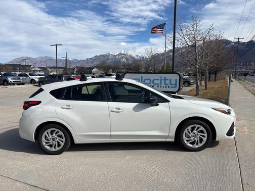 2024 Subaru Impreza Base