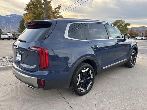 2025 Kia Telluride S
