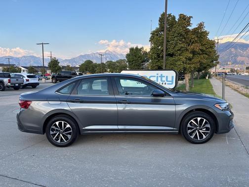 2024 Volkswagen Jetta 1.5T S
