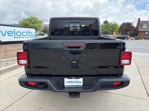 2023 Jeep Gladiator Sport S