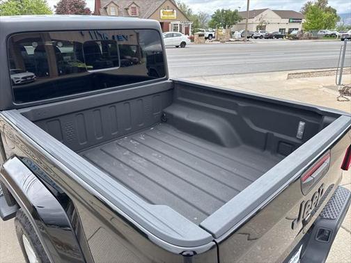 2023 Jeep Gladiator Sport S