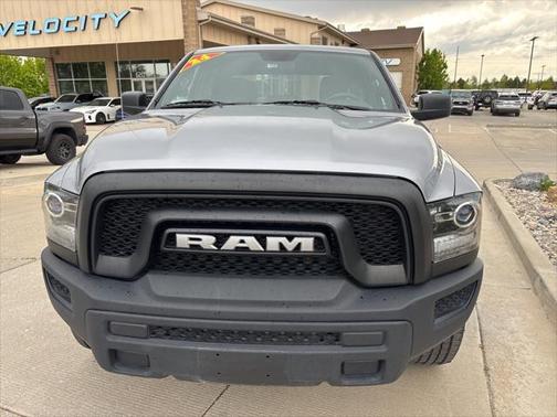 2024 RAM 1500 Classic Warlock Crew Cab 4x4 5'7' Box
