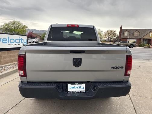 2024 RAM 1500 Classic Warlock Crew Cab 4x4 5'7' Box