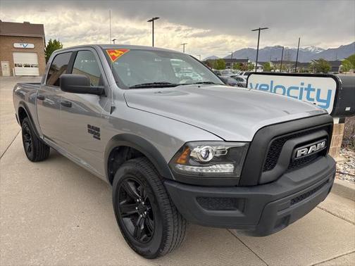 2024 RAM 1500 Classic Warlock Crew Cab 4x4 5'7' Box