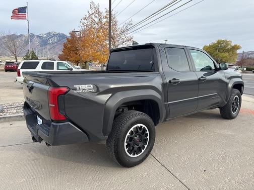 2024 Toyota Tacoma TRD Off-Road