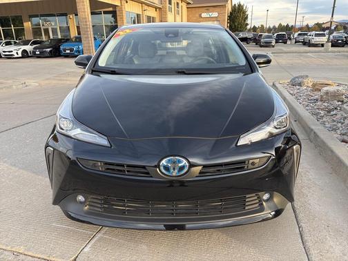 2022 Toyota Prius LE