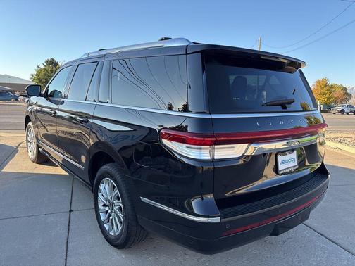 2024 Lincoln Navigator Premiere