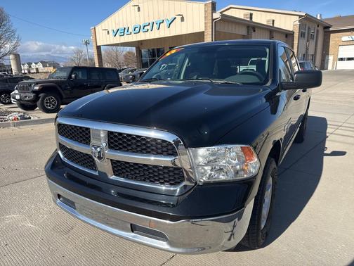 2019 RAM 1500 SLT