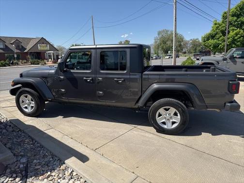 2023 Jeep Gladiator Sport S