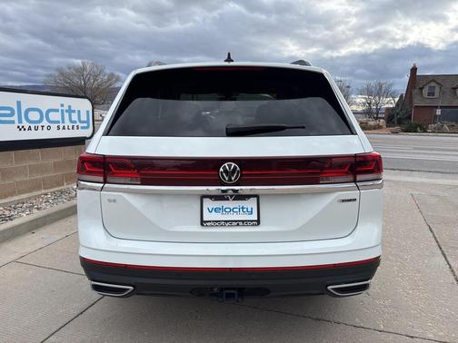 2024 Volkswagen Atlas 2.0T SE w/Technology 4MOTION